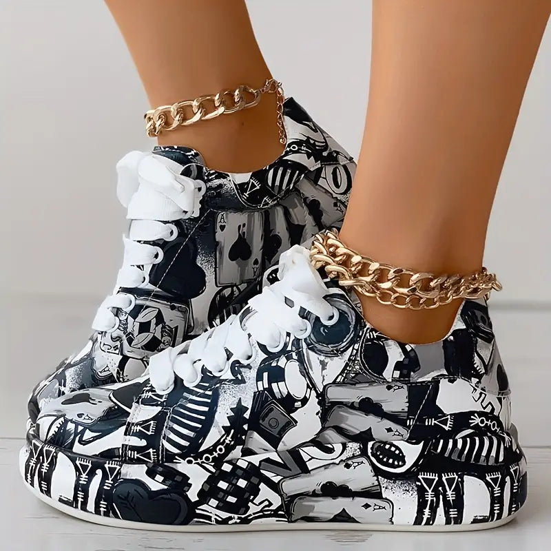 Veronika - Graffiti Design Sneakers mit Dämpfung