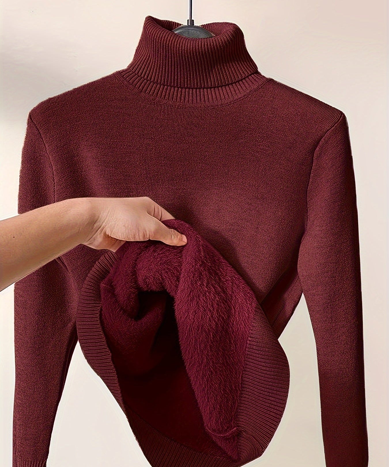 Zoe - Weicher Pullover mit hohem Kragen