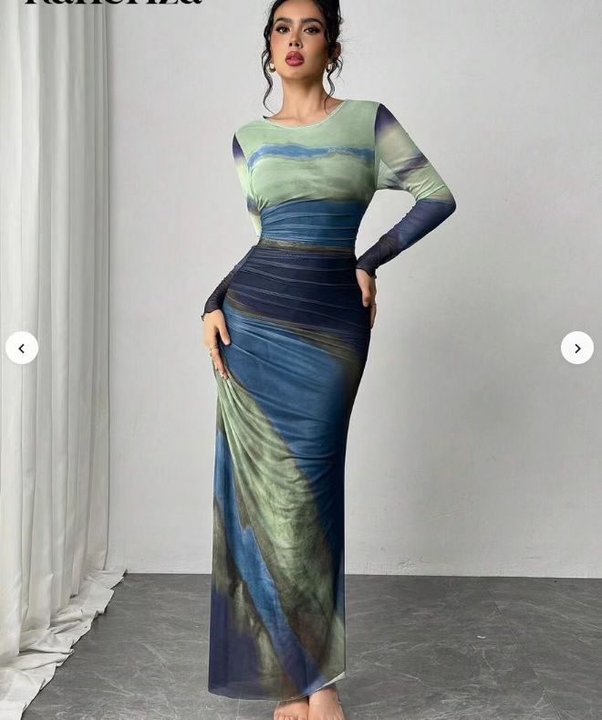 Natalia | Bequemes bedrucktes Maxikleid mit langen Ärmeln