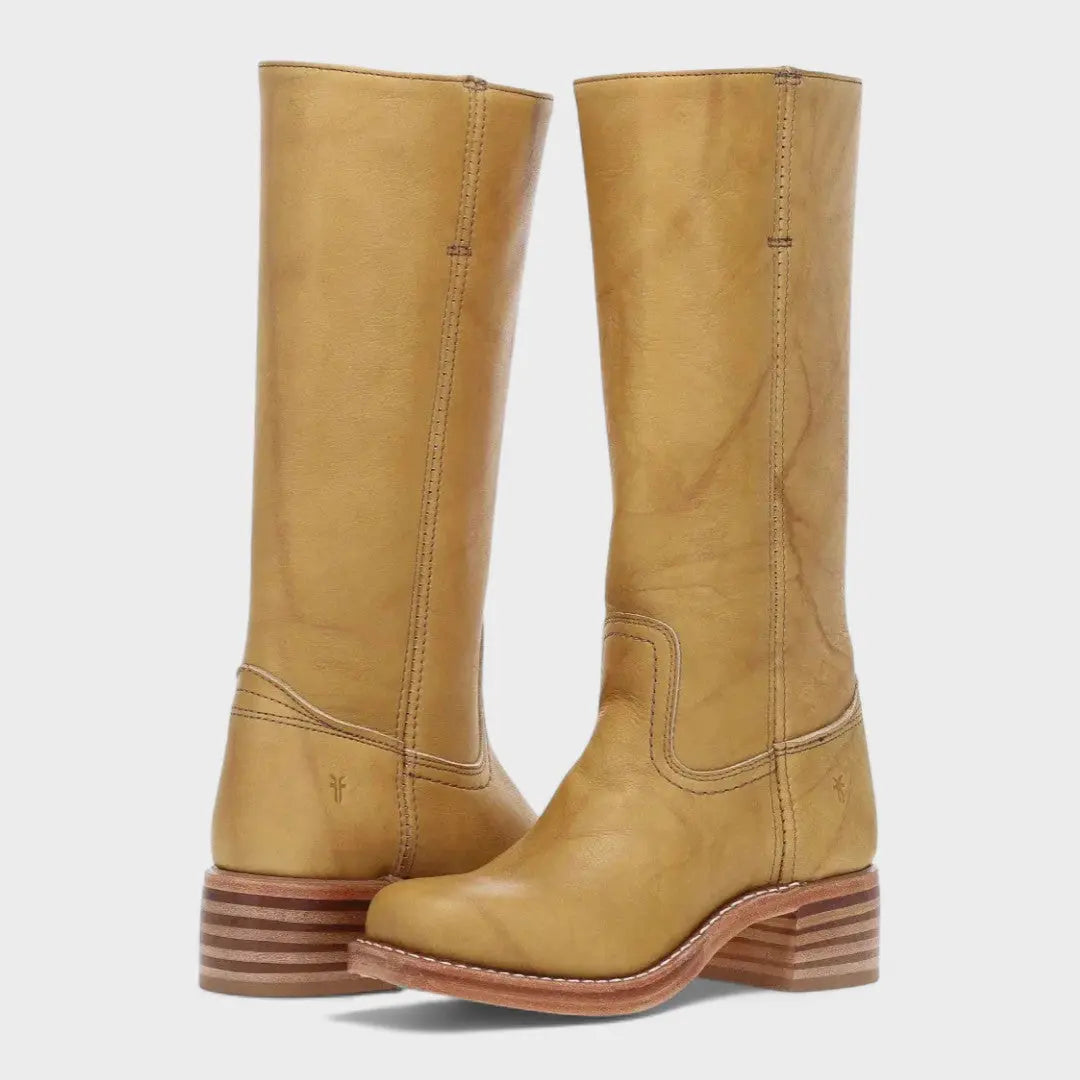 Klassische hohe Reitstiefel