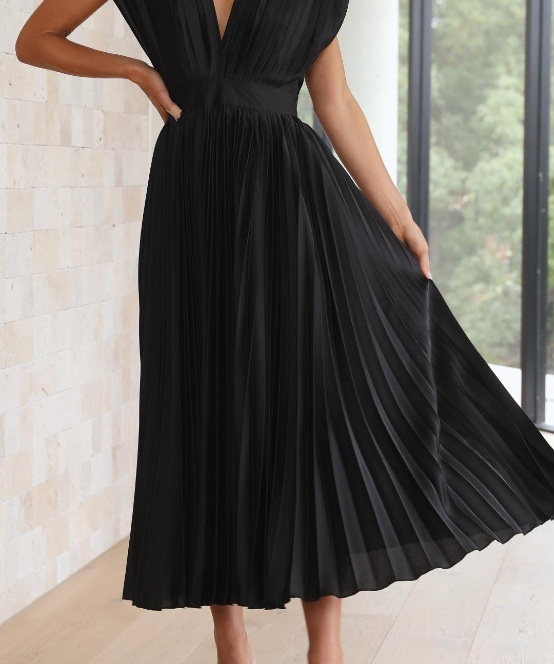 Isla | Elegantes Faltenkleid