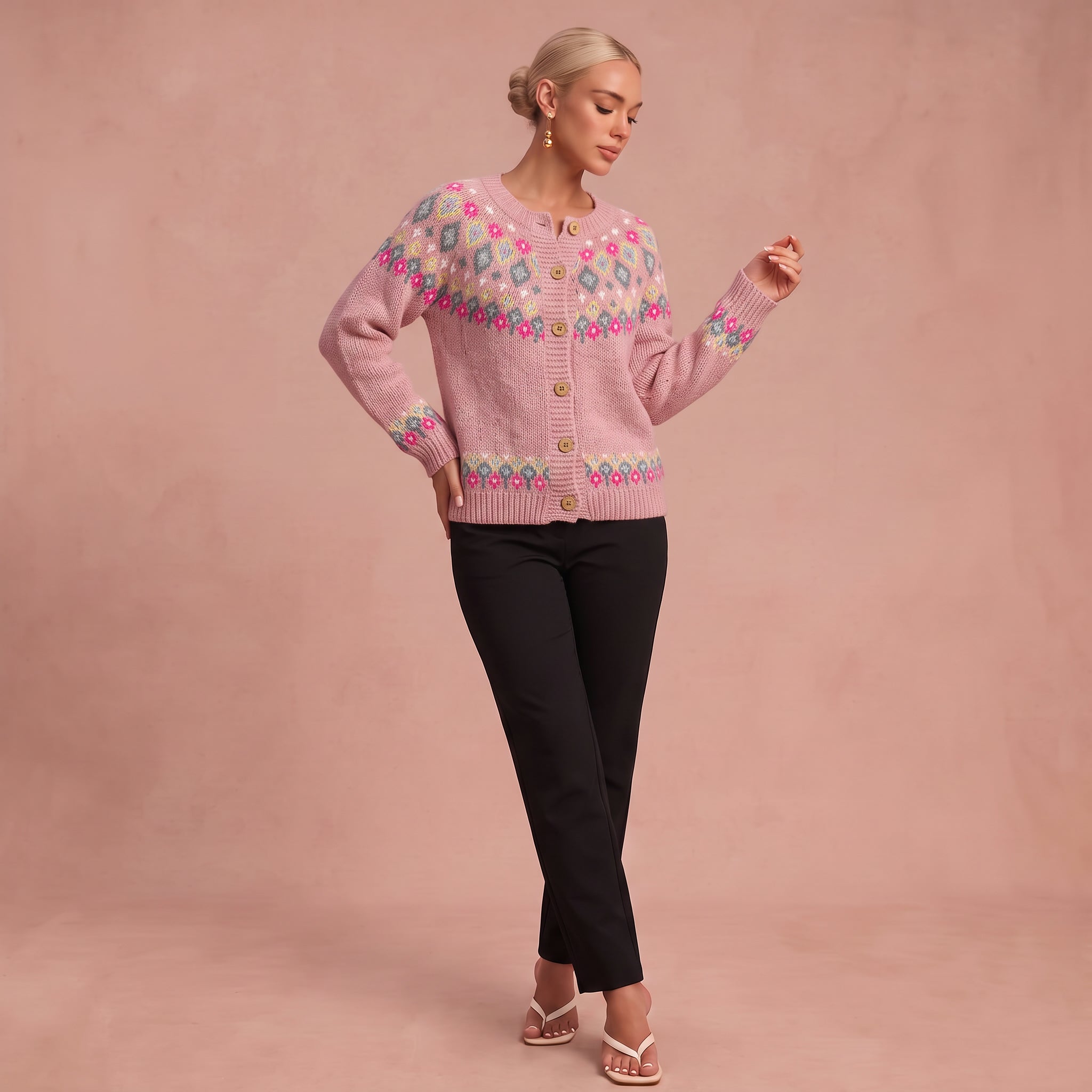 Monika | Cardigan mit Knöpfen – 1
