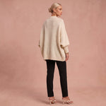 Essenz | Raffinierter Wollmischpullover – 3
