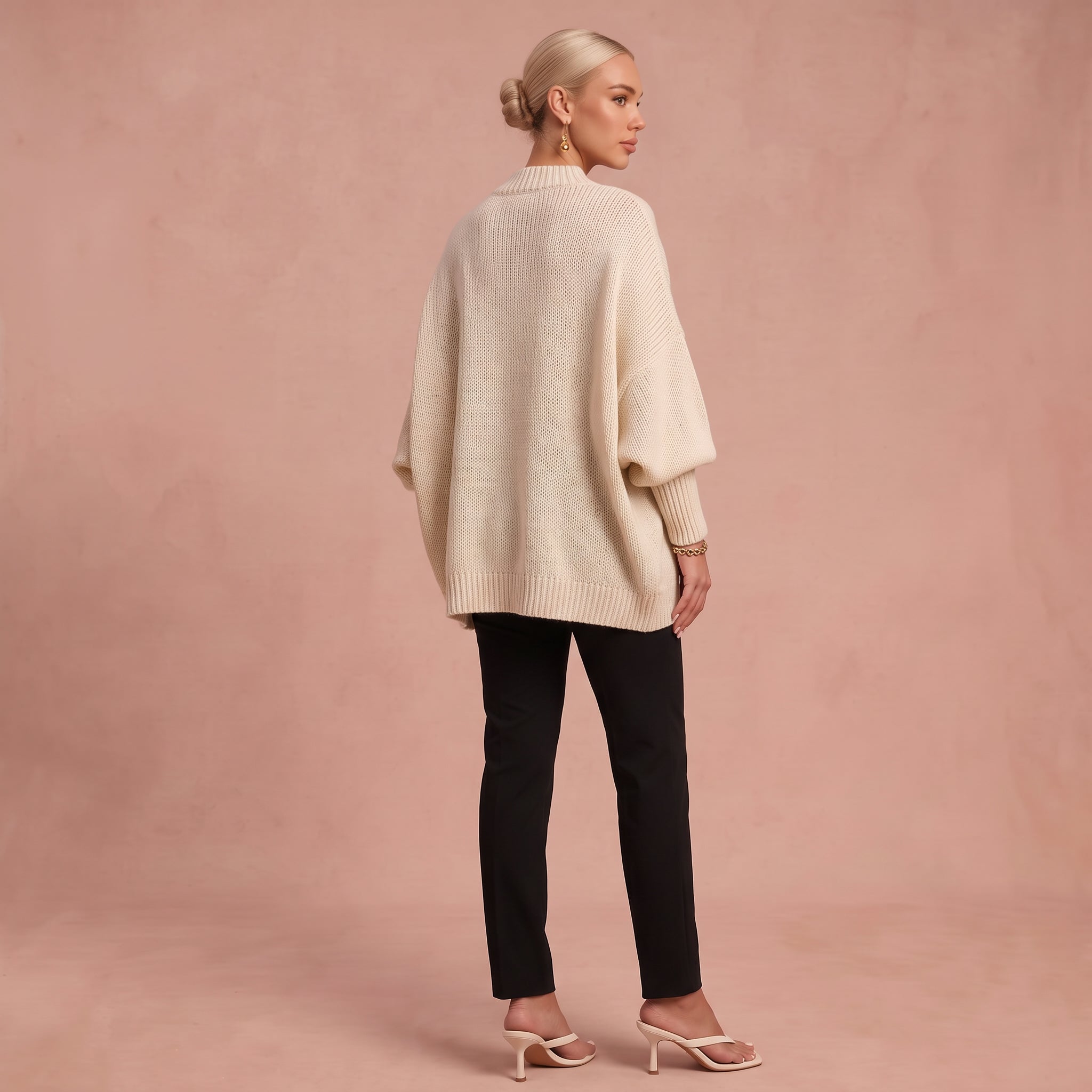 Essenz | Raffinierter Wollmischpullover – 3