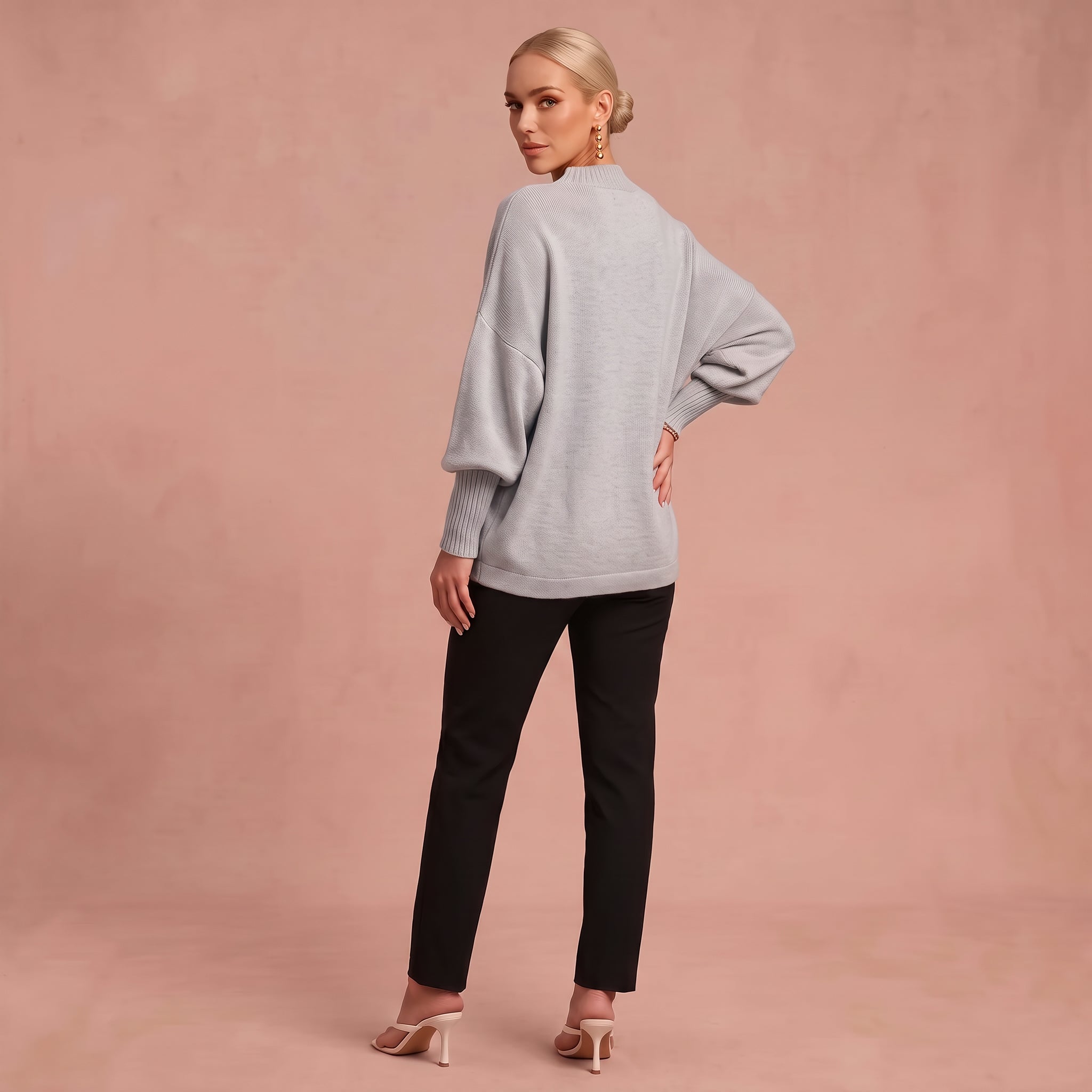 Essenz | Raffinierter Wollmischpullover – Grau – 2