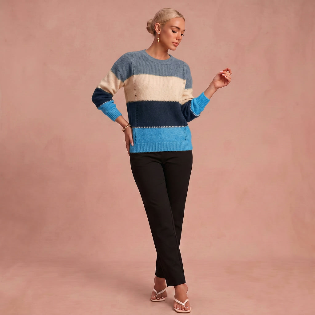 Nora - Lässiger und weicher Pullover – Blau – 1