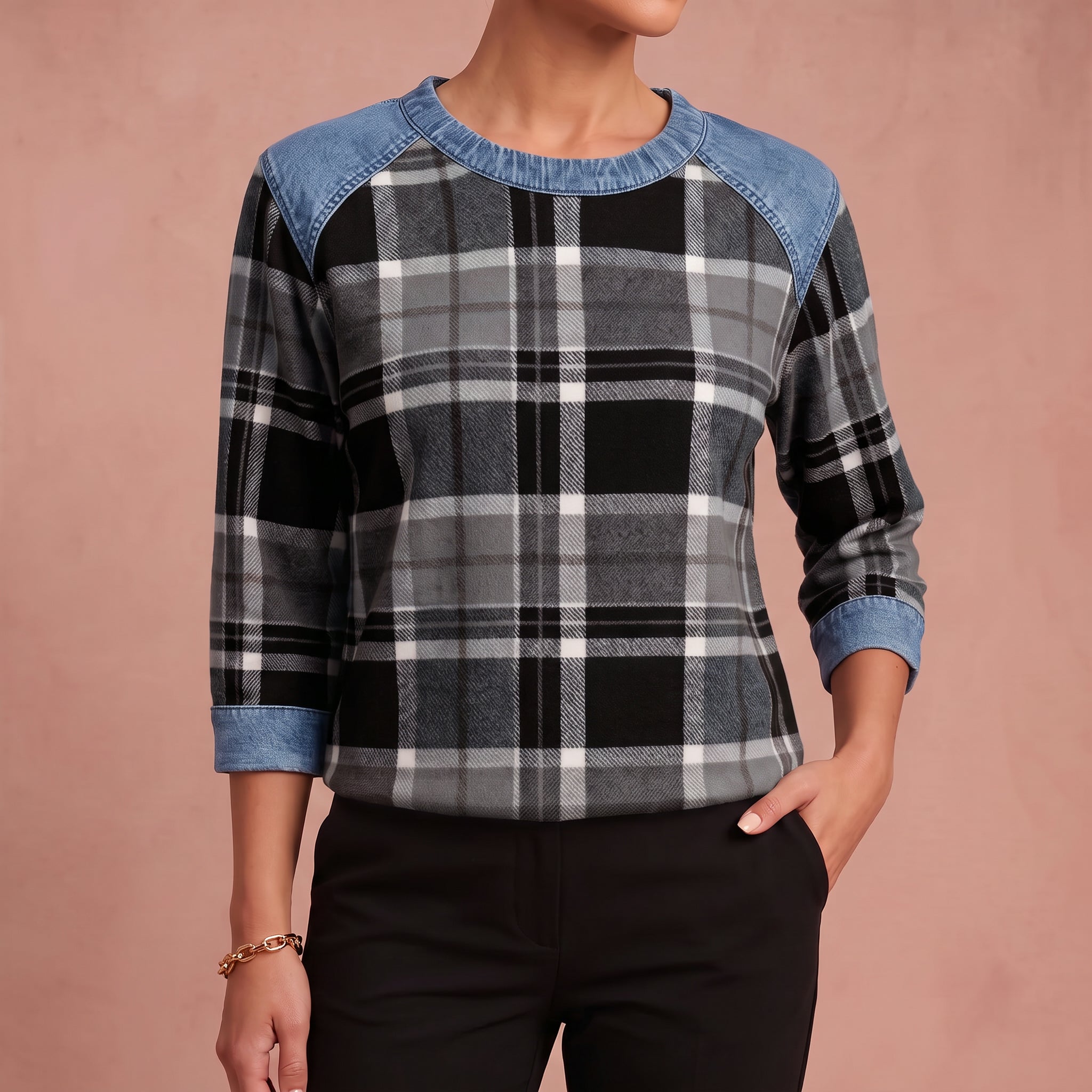 Annika | Pullover mit Denim-Details – Schwarz – 4