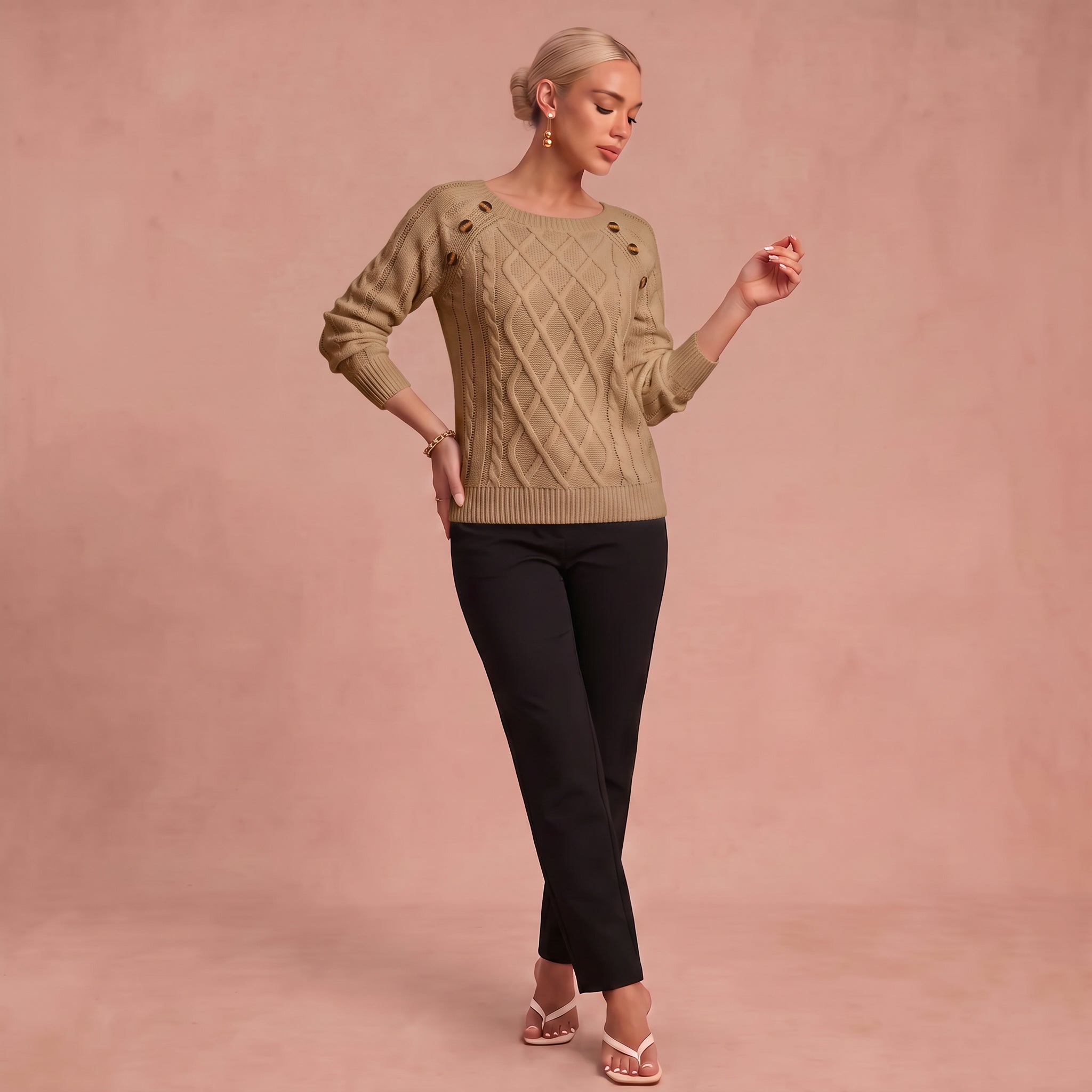 Lotta - Klassischer und Bequemer Pullover – Khaki – 1
