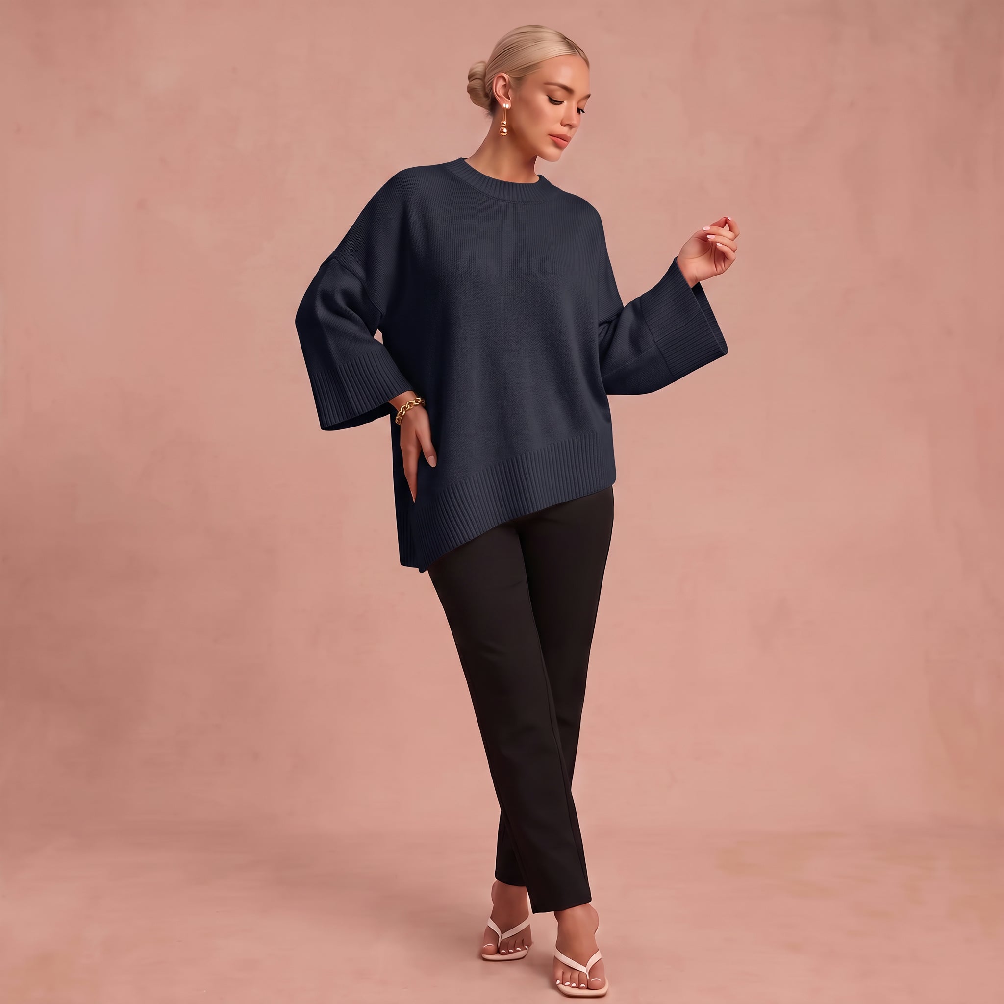 Essenz | Raffinierter Wollmischpullover – Marineblau – 1