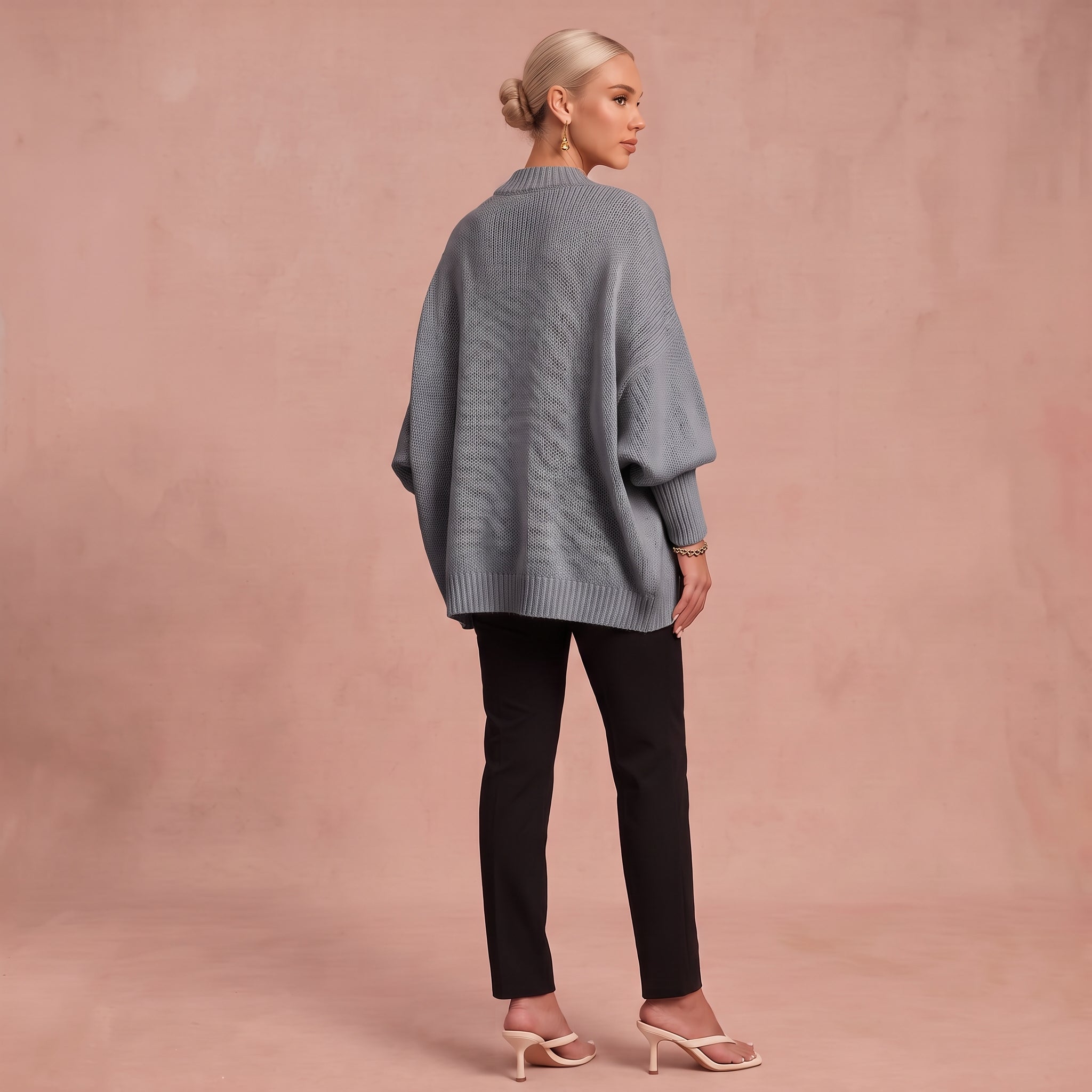 Essenz | Raffinierter Wollmischpullover – Grau – 3