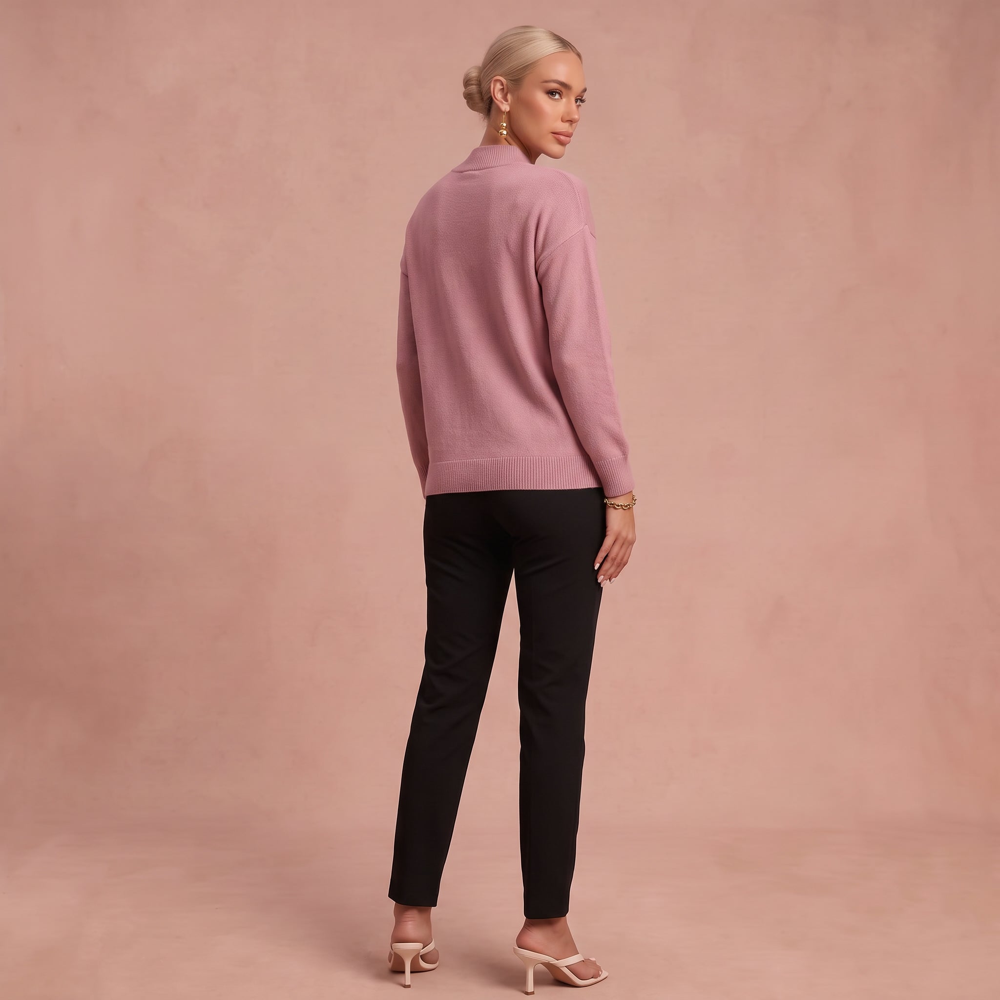 Christa – Gemütlicher Strickpullover – 3